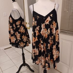 4/$40 Lacy Floral Nighty - Size Small